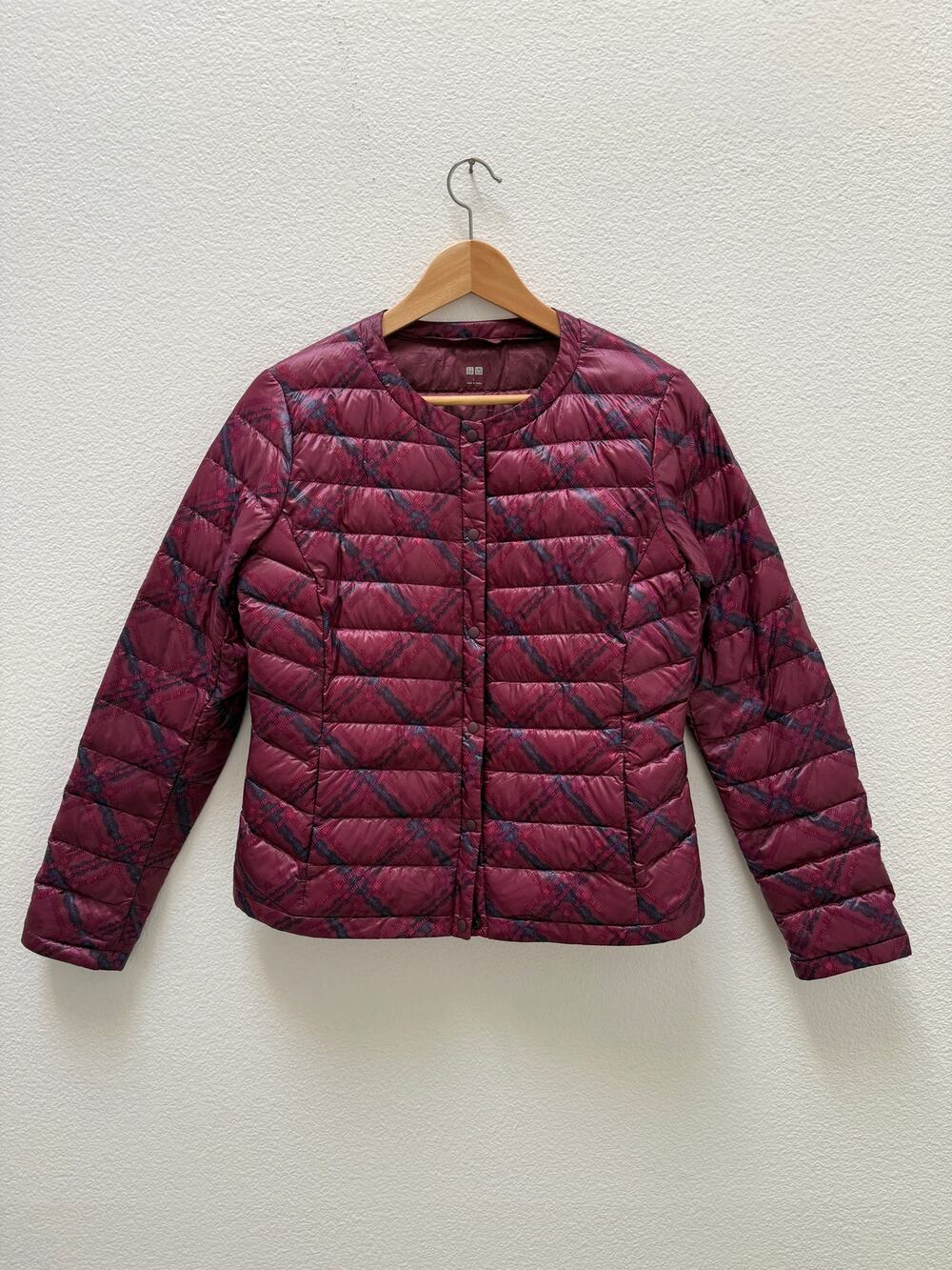 UNIQLO Ultra Light Down Compact Jacket Plaid Burgundy Women's Large Collarless